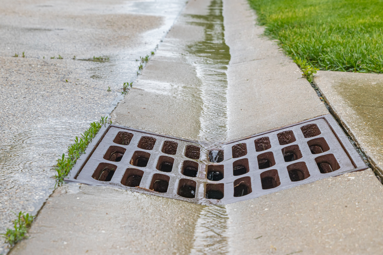 Gestion des eaux pluviales urbaines un sujet technique, géographique — free download